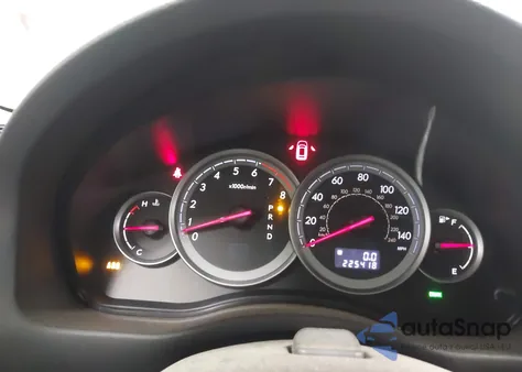 2005 Subaru Legacy 2.5I z USA, uszkodzony, nr VIN 4S3BL616957229331